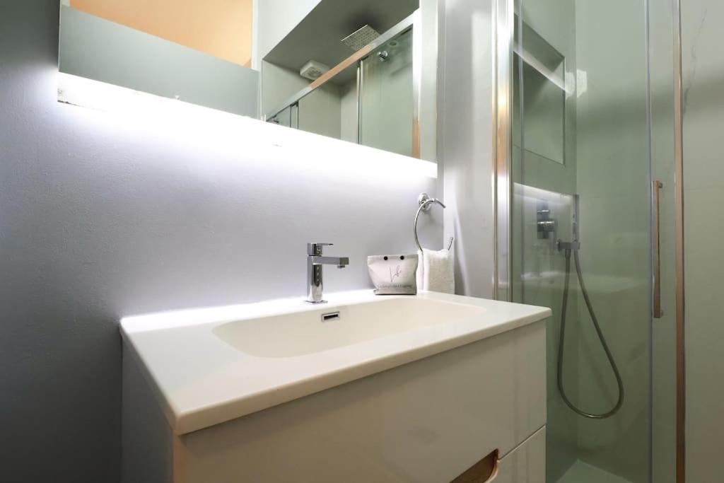 Contempora Apartments - Bilocale Via Verro Mediolan Zewnętrze zdjęcie